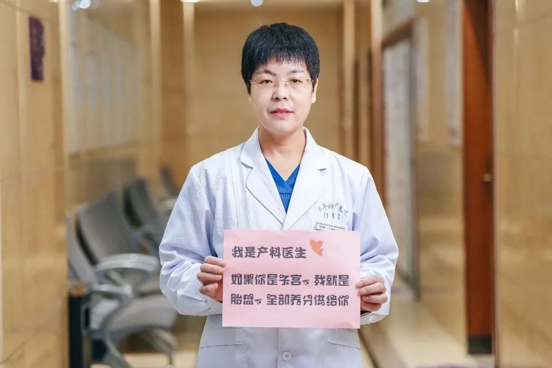 手举口号 (6).jpg